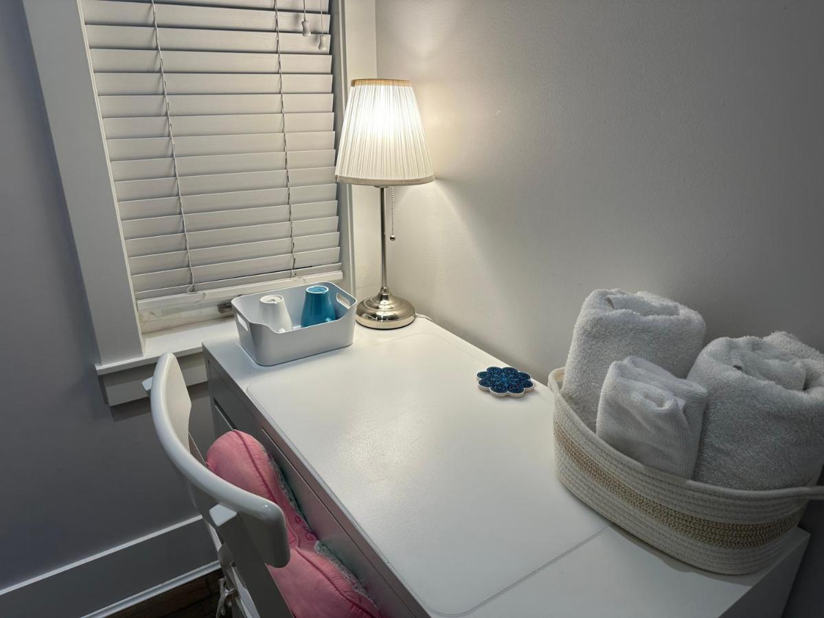 Single Room with Shared Shower and Toilet