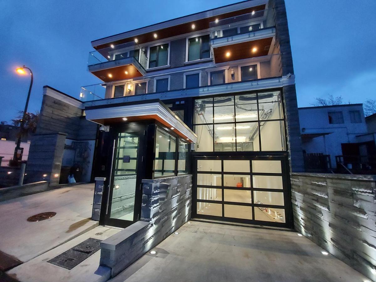 Three-Bedroom Premium Apartment