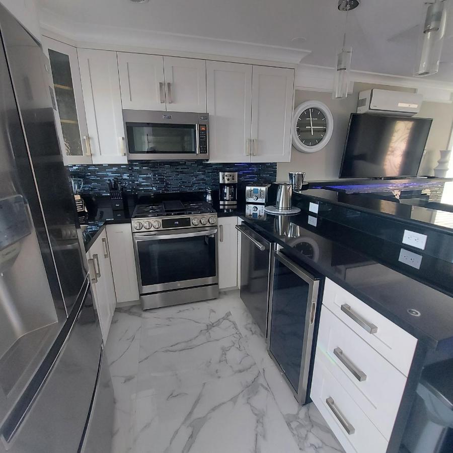 Three-Bedroom Premium Apartment