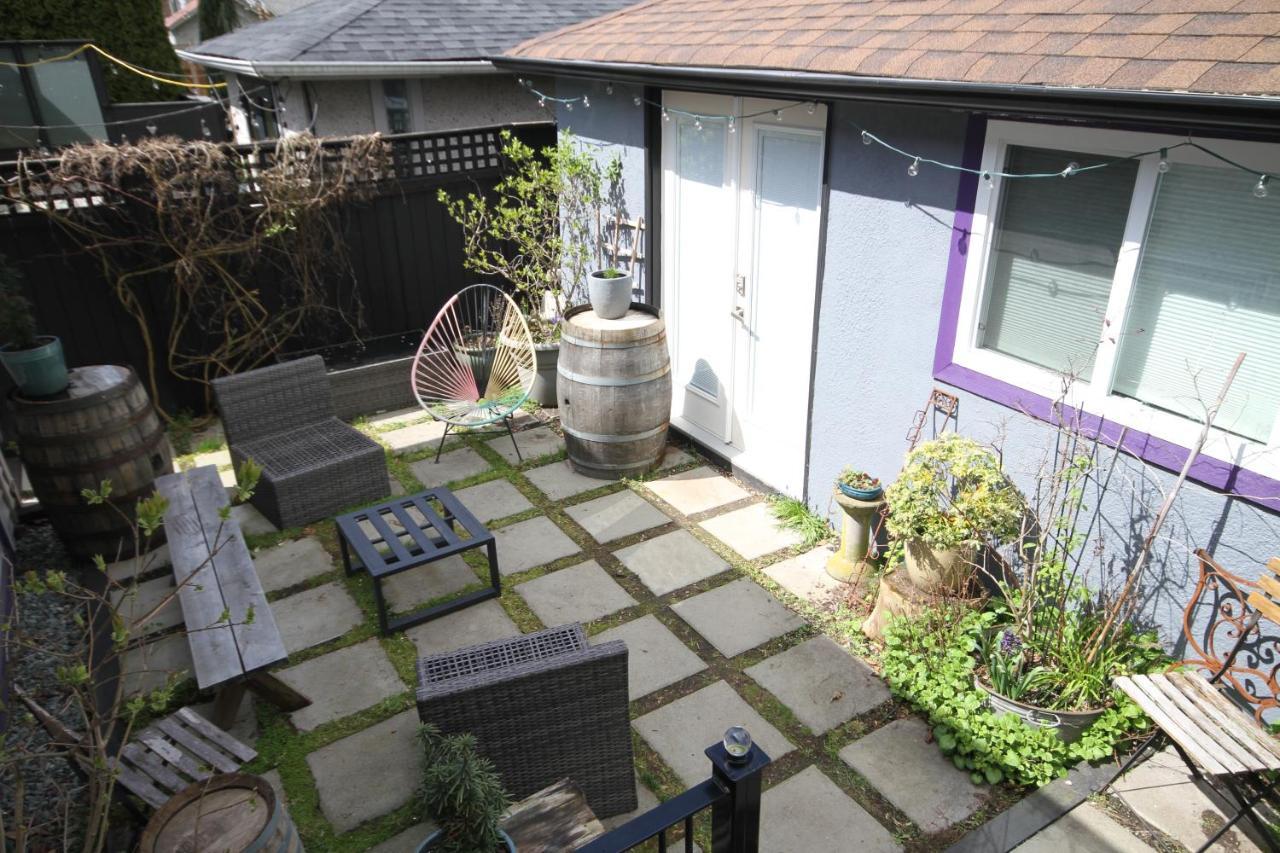 Two-Bedroom House Downstairs,1419218361:JPEG