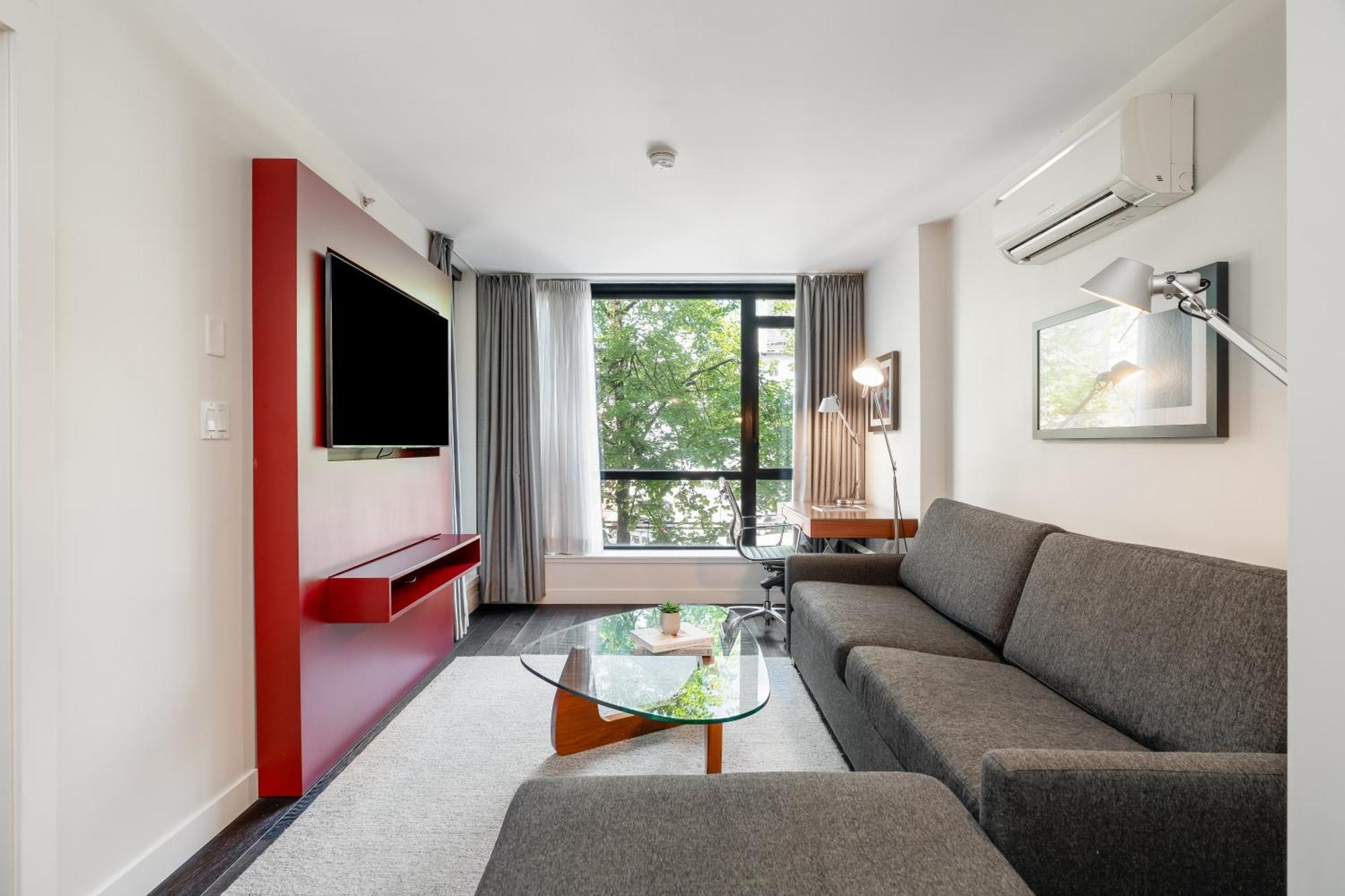 One-Bedroom Suite