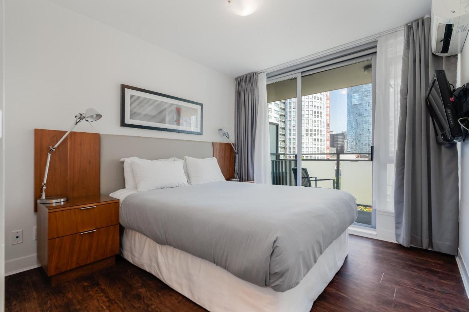 Two-Bedroom Deluxe Apartment