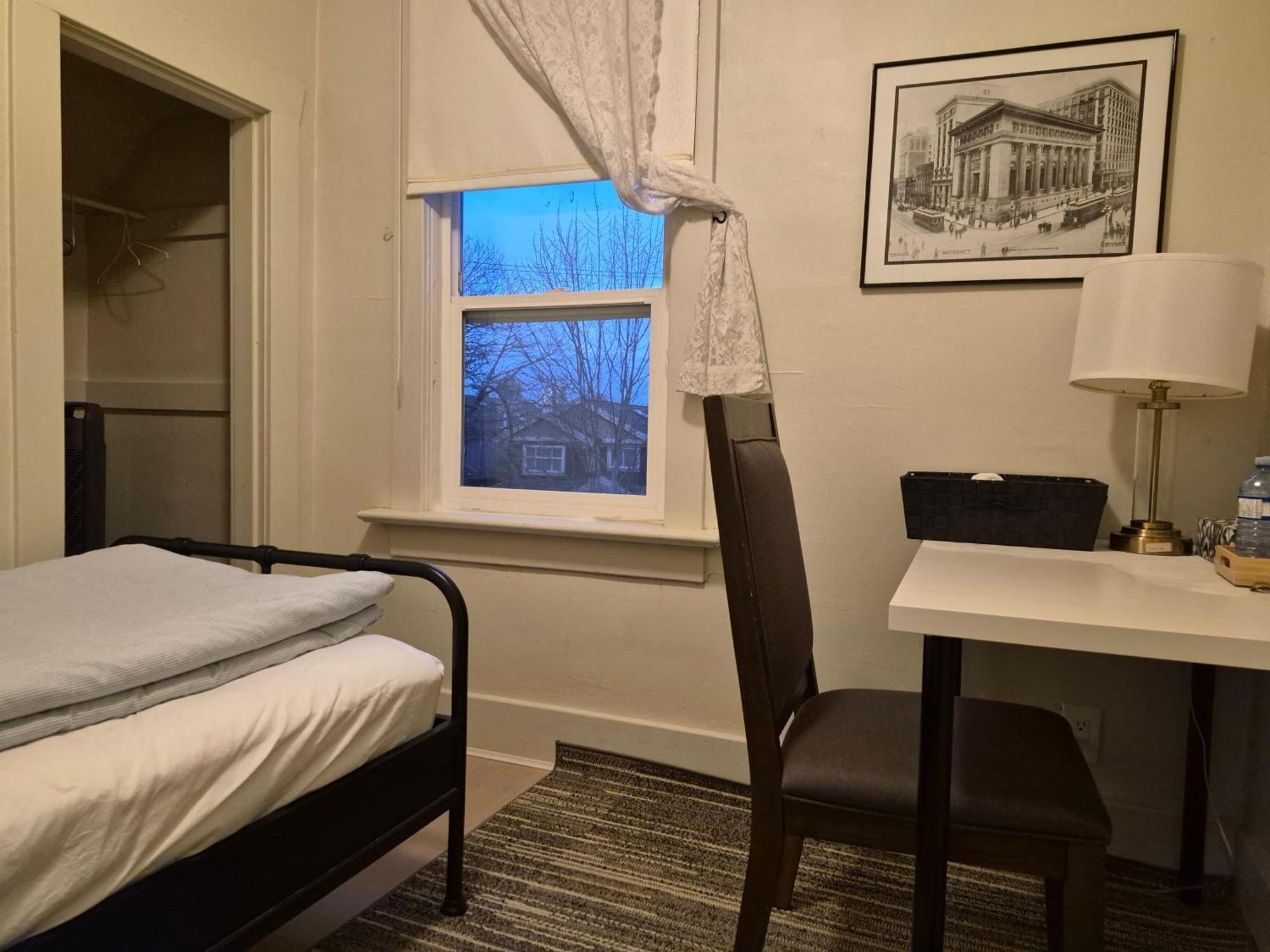 Single Room Shared Shower Toilet