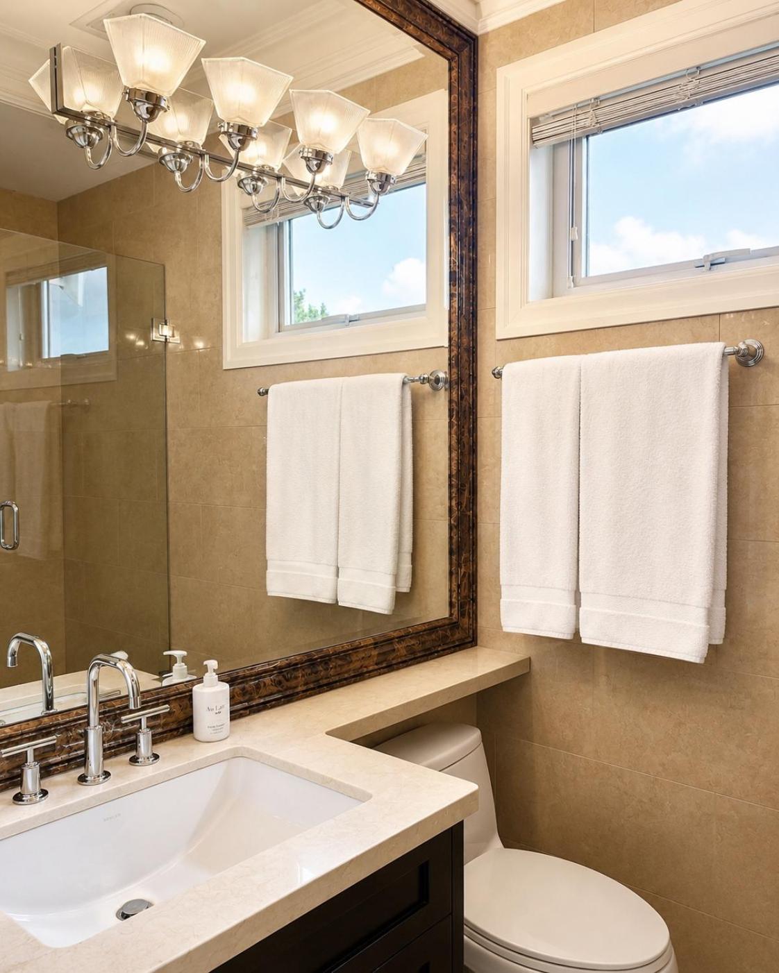 Double Room Private Bathroom