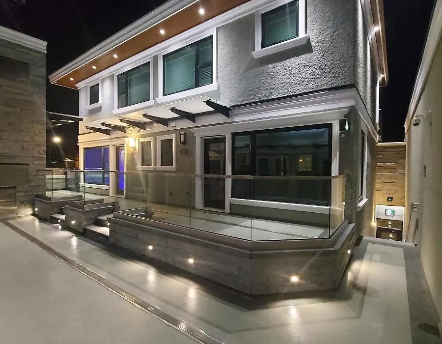 Beautiful Bright 3 Bed Townhouse-1