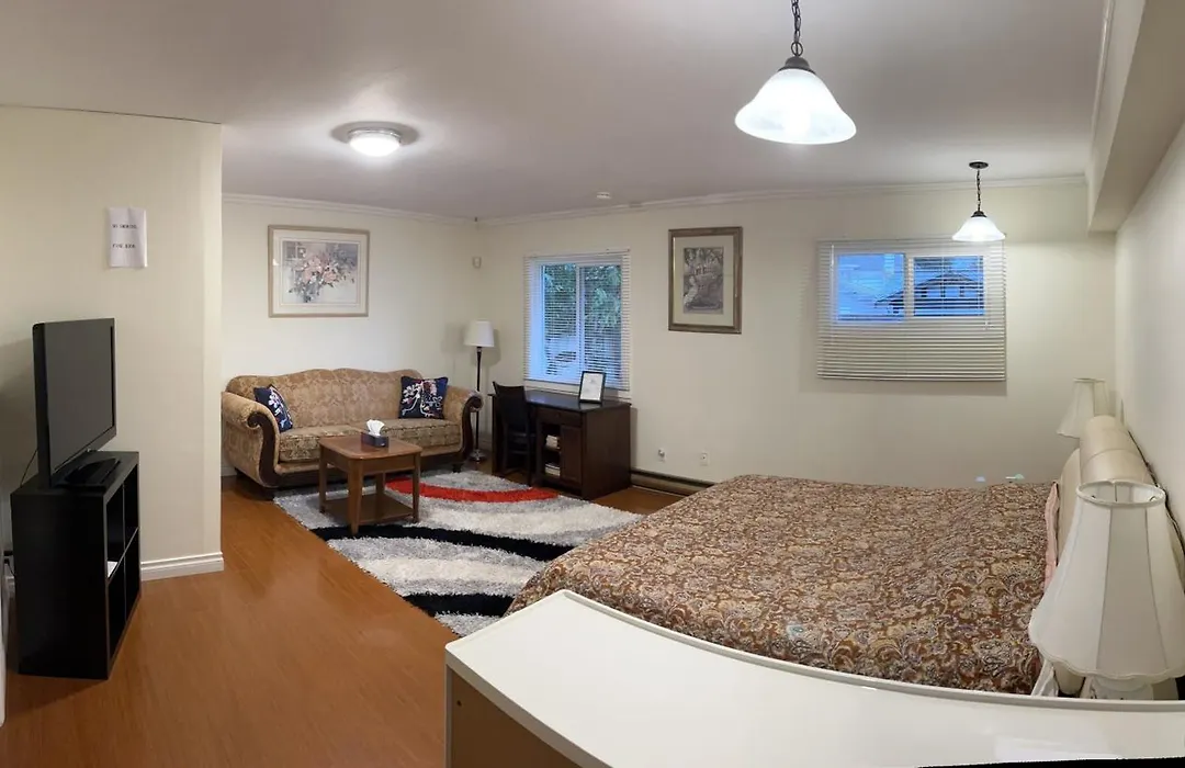 Vancouver Shaughnessy Guest Home-1