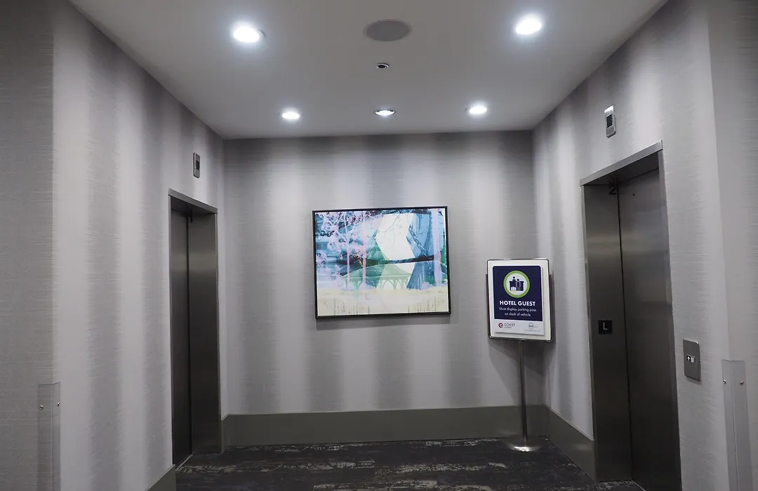 Best Western Plus Vancouver Airport Hotel-1