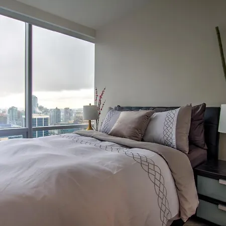Sky Ritz-2