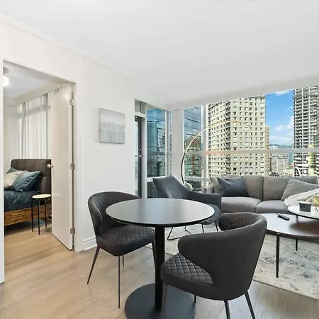 2Br Condo With Breathtaking View In Downtown! Free Parking - 6 Sleep-3