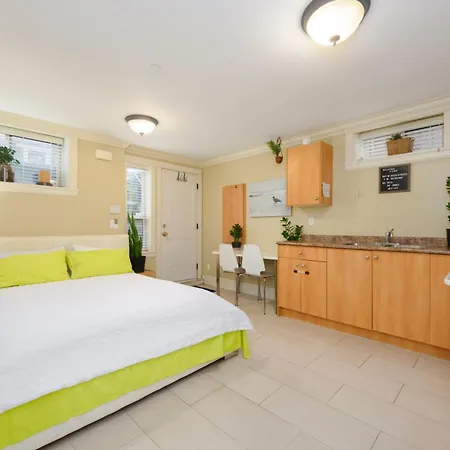 Oakridge Cozy Guesthouse-3