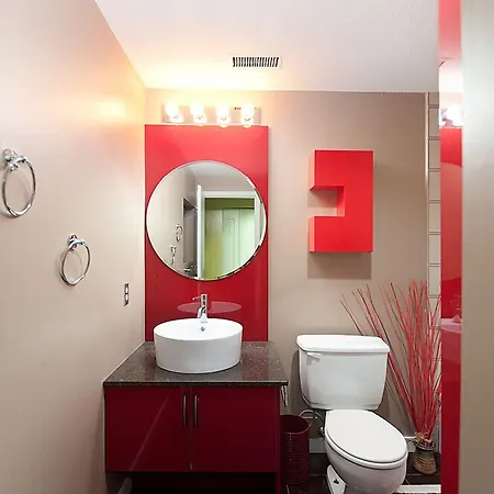 Contemporary Home B&B-2