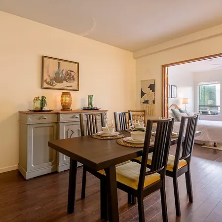 Charming 1 Bdrm View Suite-3